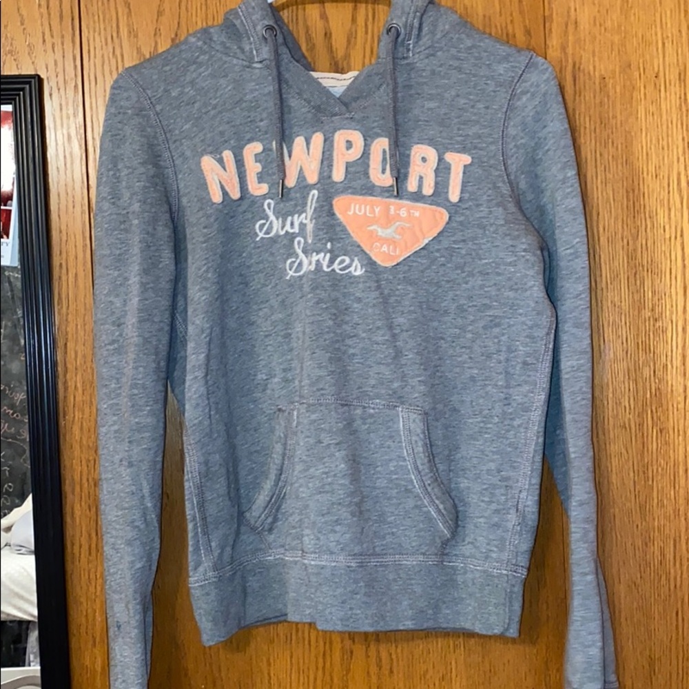 Hollister sweatshirt